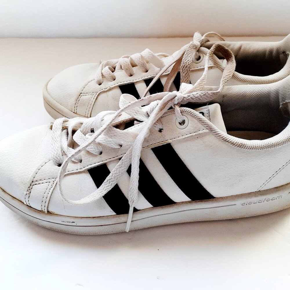 Adidas Boys Shoes White Black Stripe Youth Size 6